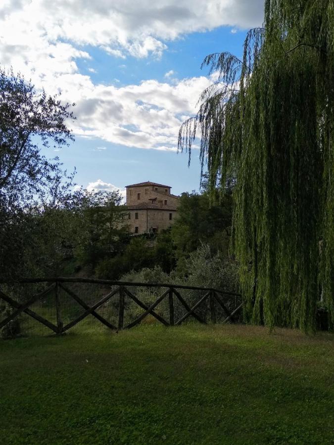 Residenza Il Platano Fortilizio Di Campiglia Раполано Терме Екстериор снимка