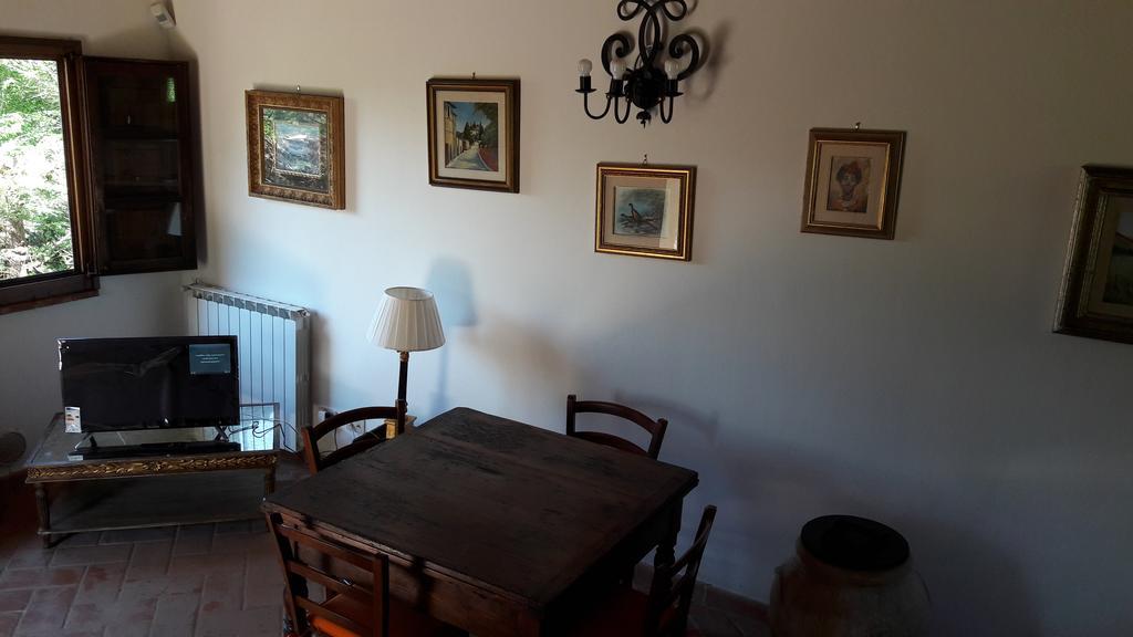 Residenza Il Platano Fortilizio Di Campiglia Раполано Терме Екстериор снимка
