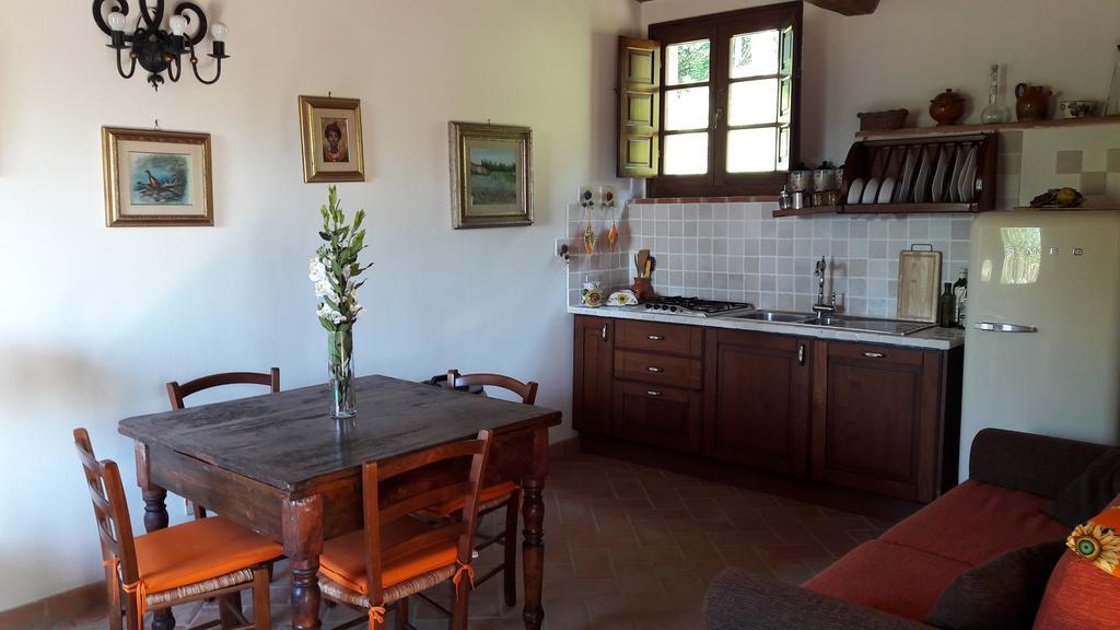 Residenza Il Platano Fortilizio Di Campiglia Раполано Терме Екстериор снимка